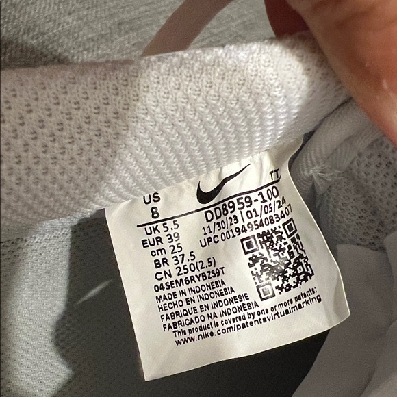 Nike Air Force 1 Low White Sneakers - Picture 2 of 6